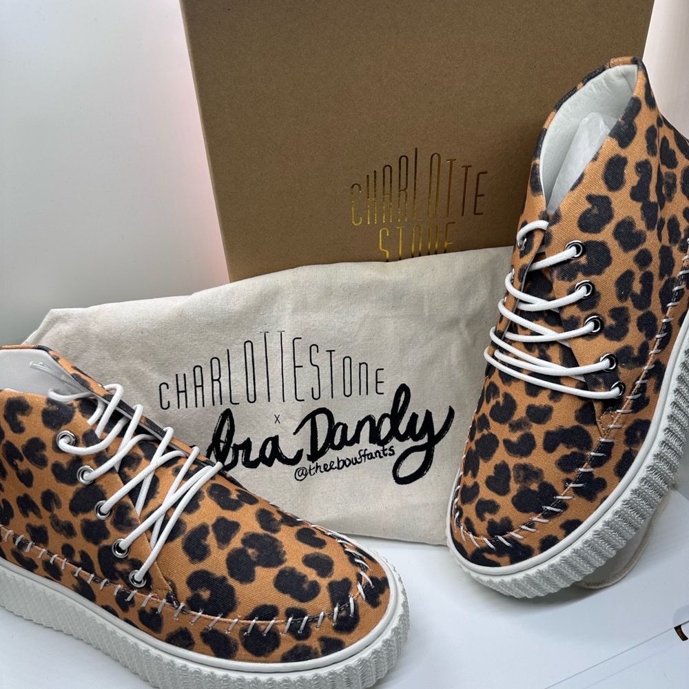 Charlotte Stone x Kendra Dandy Sneakers. NEW The Darcys in Women’s Size 6.